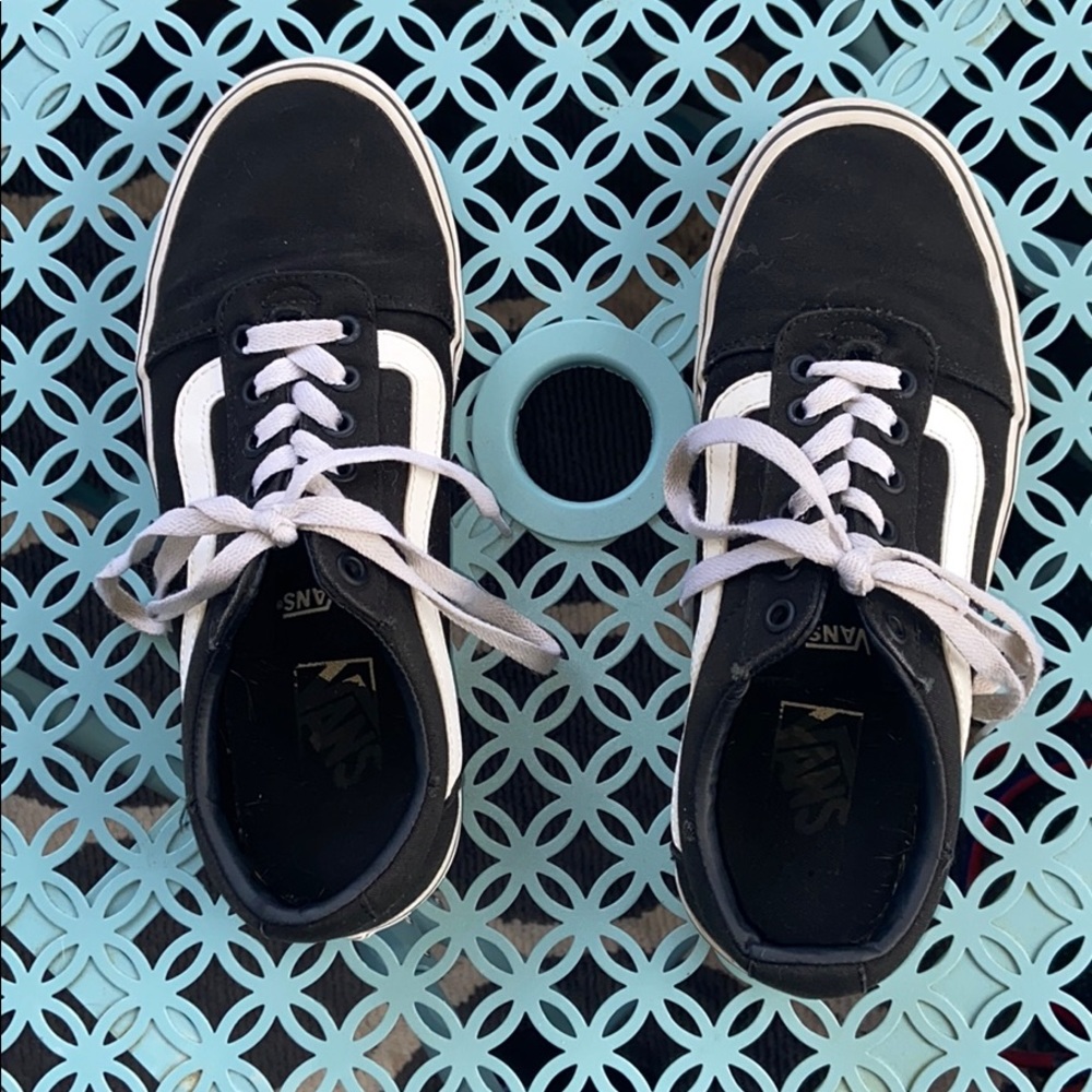 Old skool low top vans